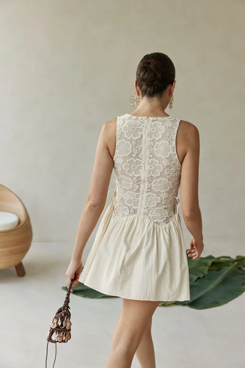 Cream Floral Dress - Image 5