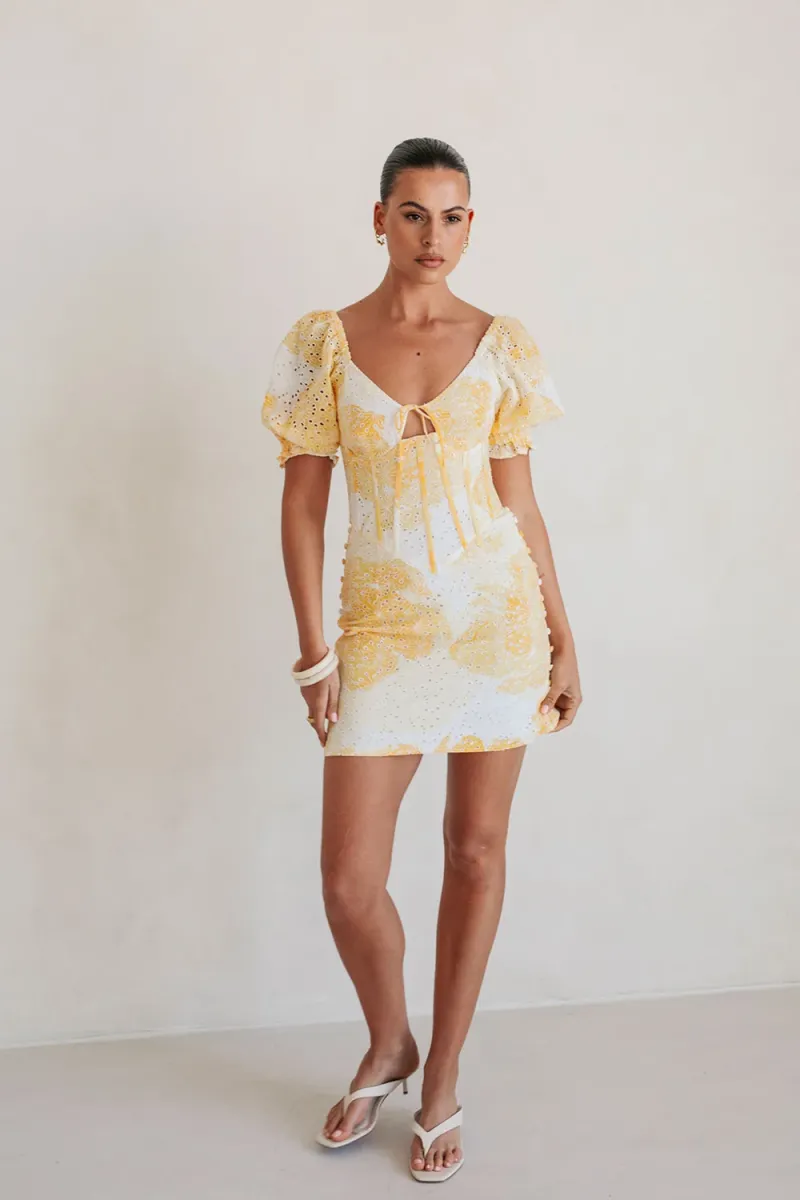 Yellow Resort Print Cutout Dress - Image 4