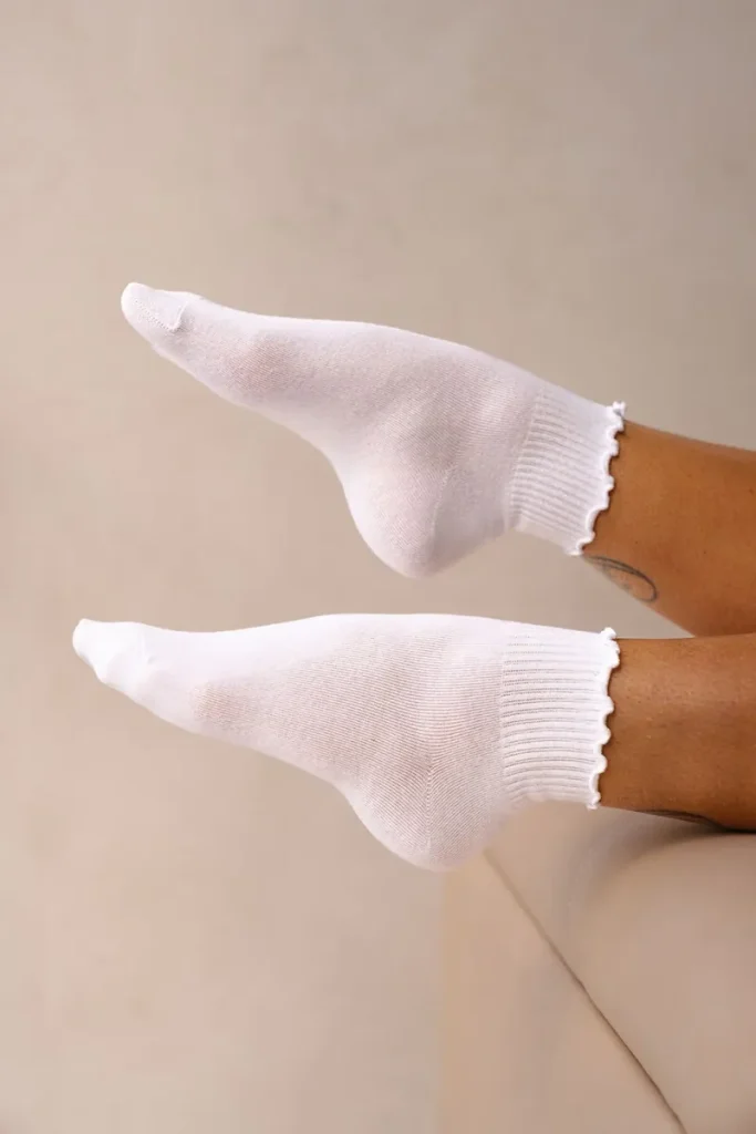 White Ruffled Ruffle Socks